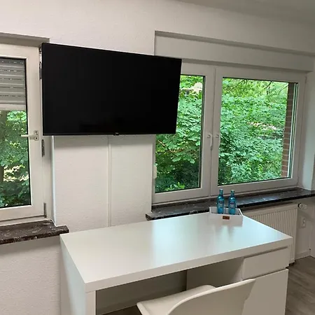 Konukevi Holter Deel 3*